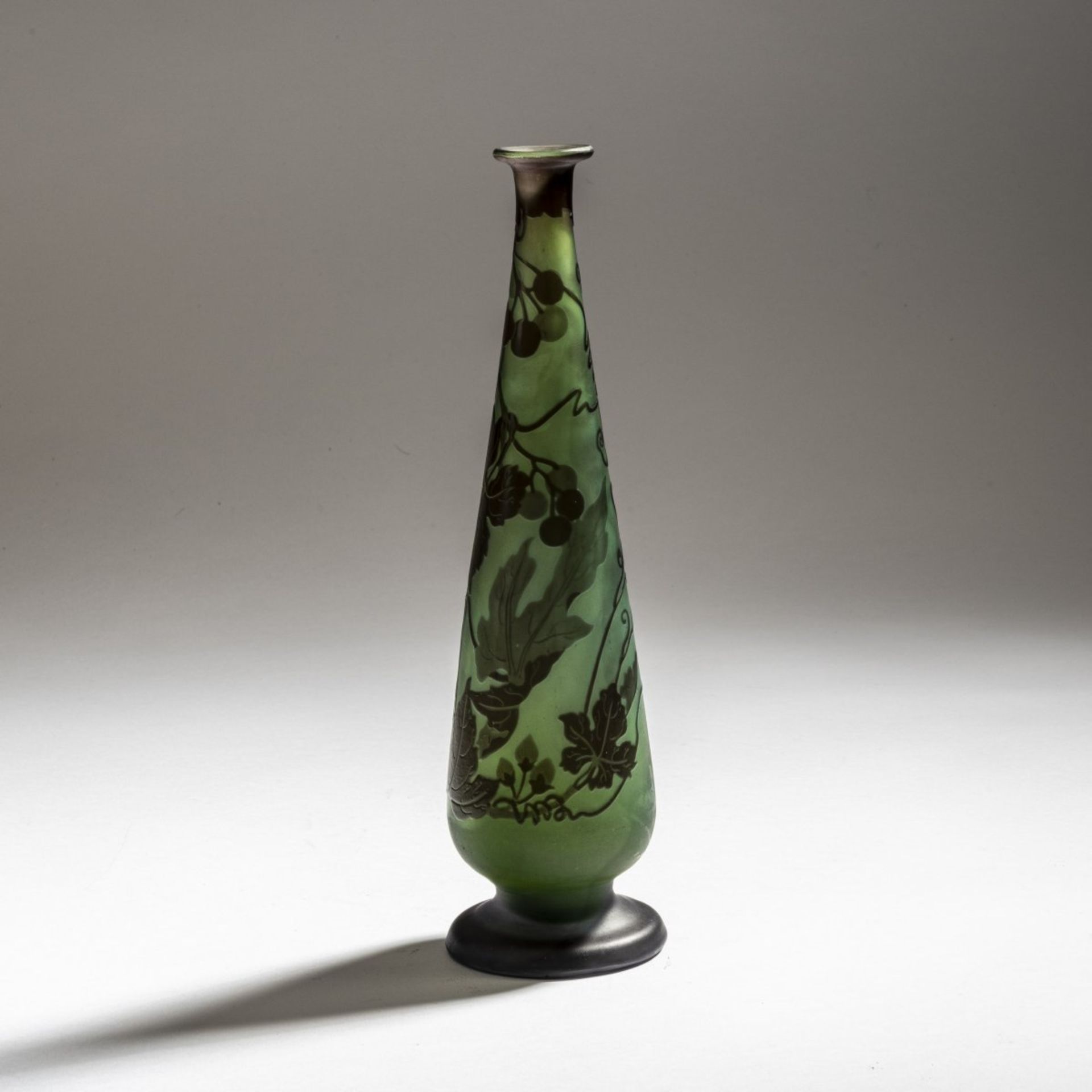 Etablissements Gallé, Nancy, Vase 'Raisin', 1908-18