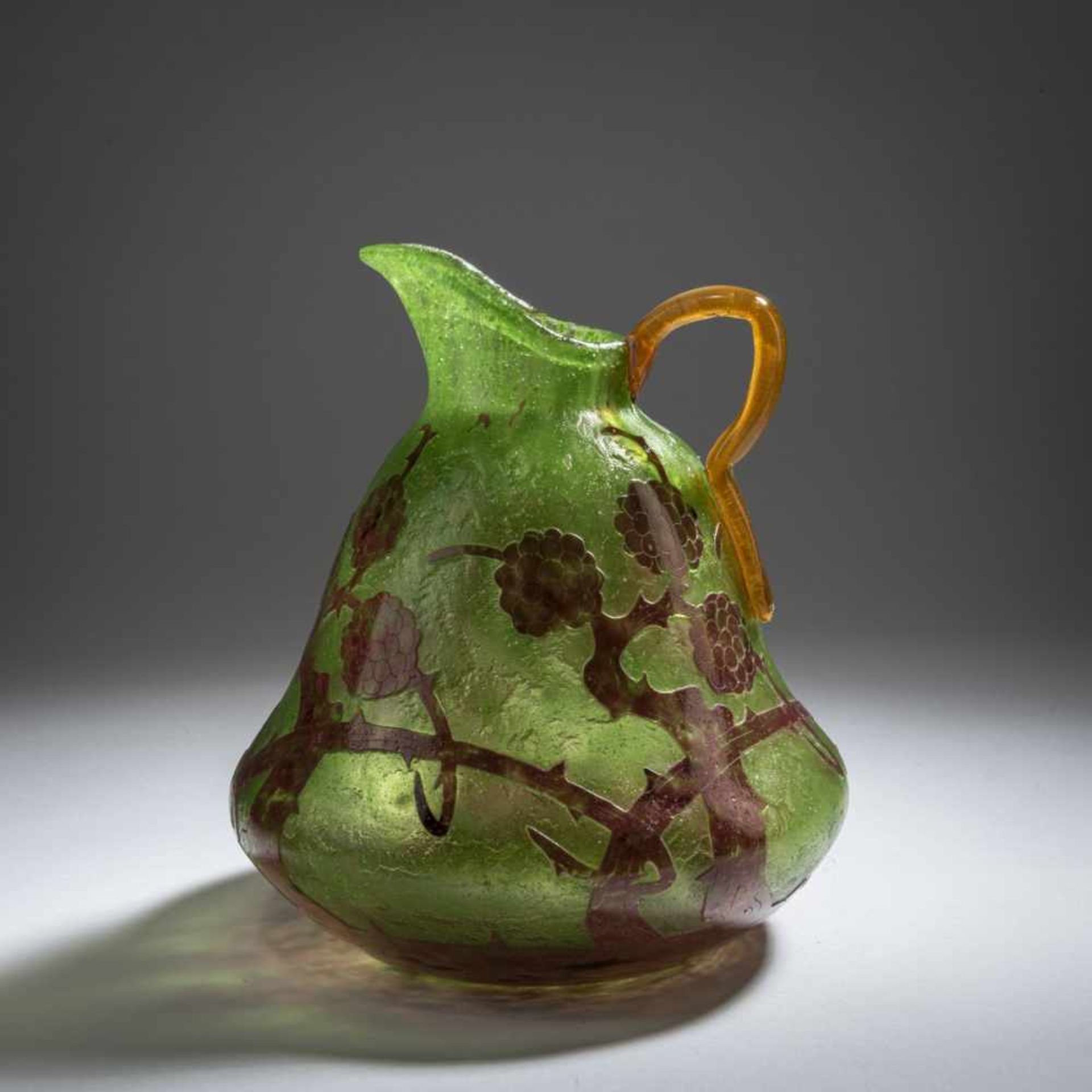 Schneider, Epinay-sur-Seine, Pitcher 'Mûriers verts', 1918-20