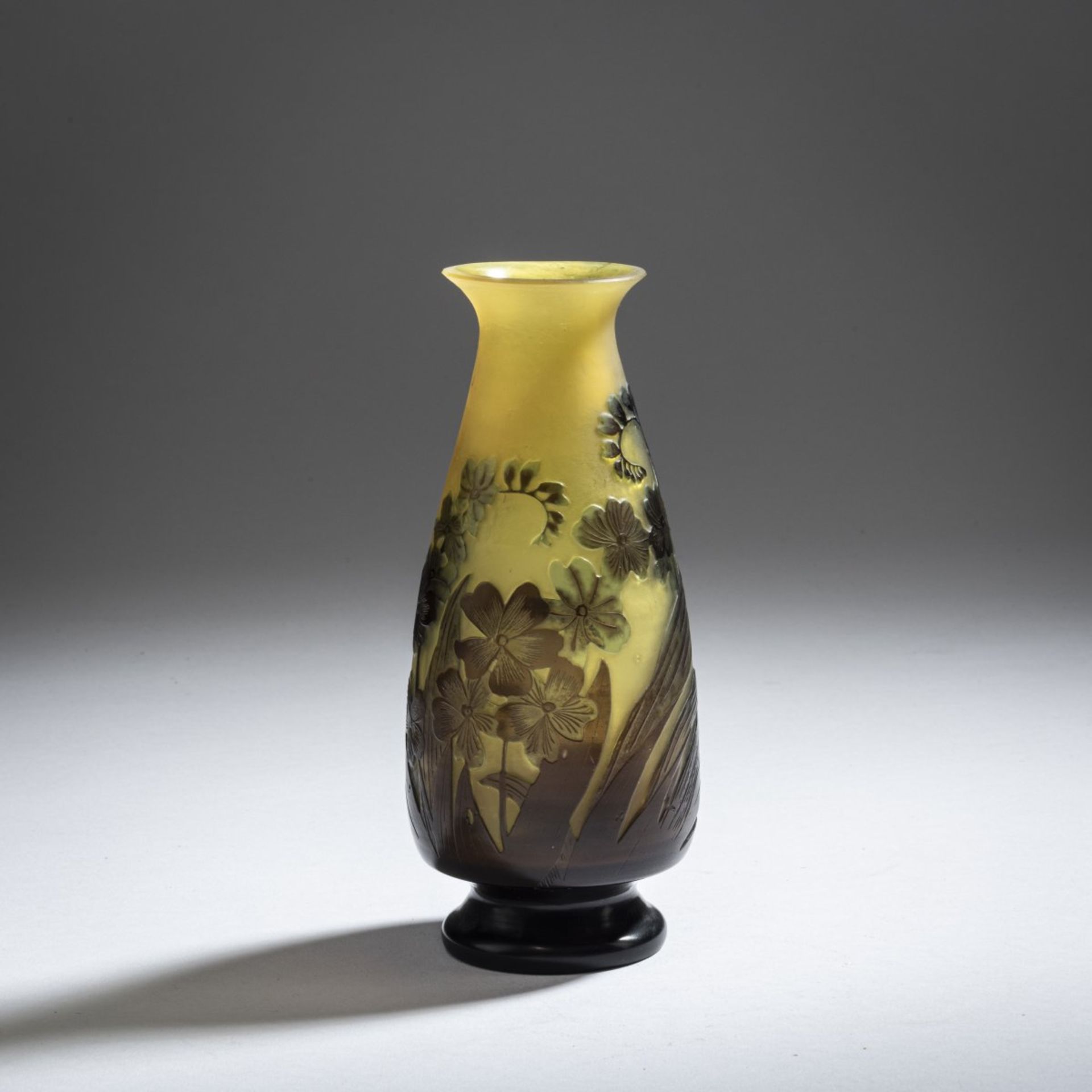 Etablissements Gallé, Nancy, Vase with flowers, 1906-14 - Bild 2 aus 4