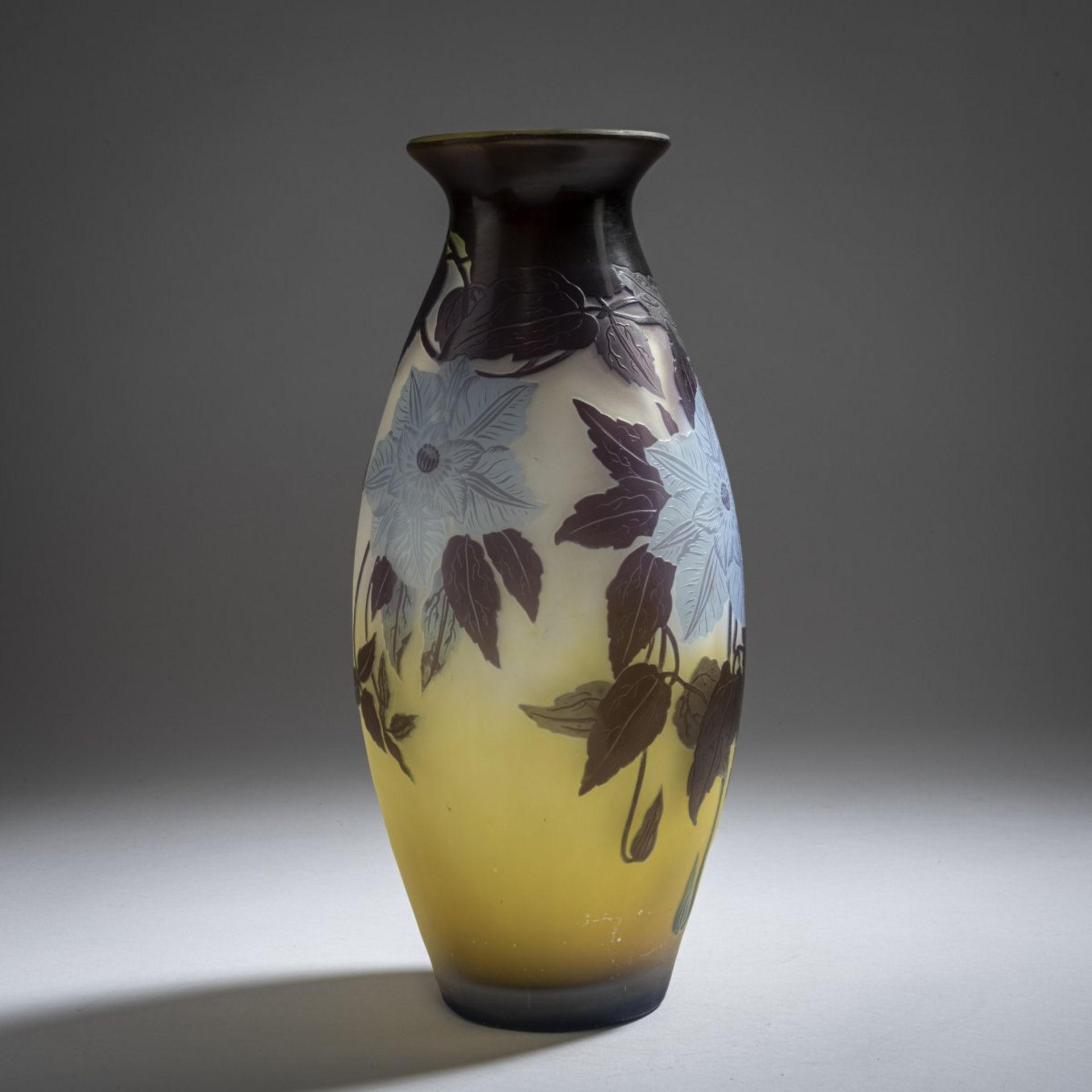 Etablissements Gallé, Nancy, Vase 'Clématites', 1920s - Bild 3 aus 5