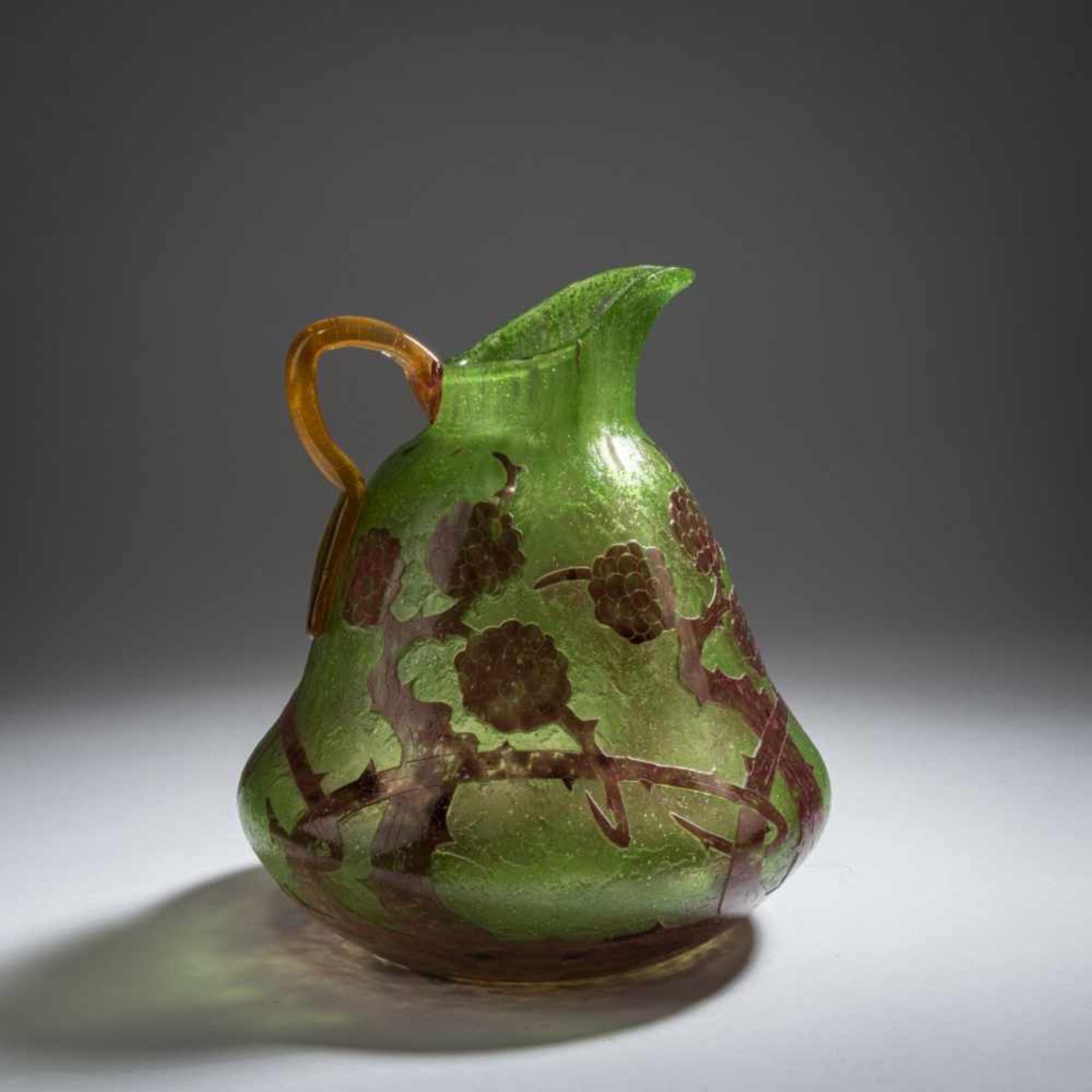 Schneider, Epinay-sur-Seine, Pitcher 'Mûriers verts', 1918-20 - Bild 3 aus 4