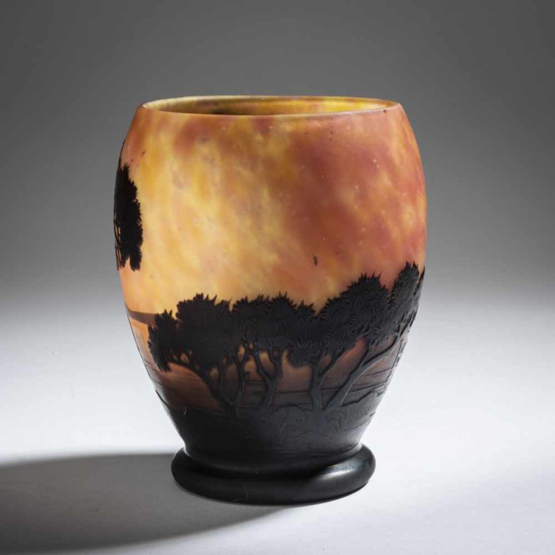 Daum Frères, Nancy , 'Voiliers, soleil couchant' vase, c. 1910 - Bild 3 aus 3