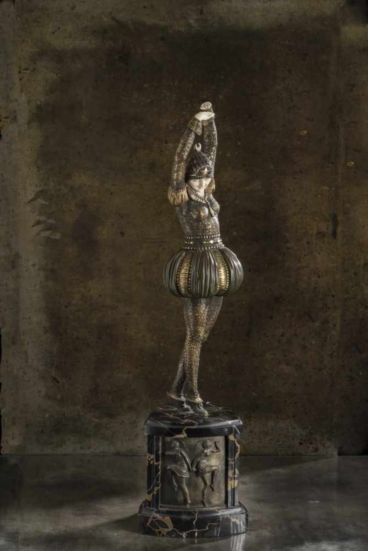 Demètre H. Chiparus, 'Bayadère', c. 1925 - Bild 4 aus 13