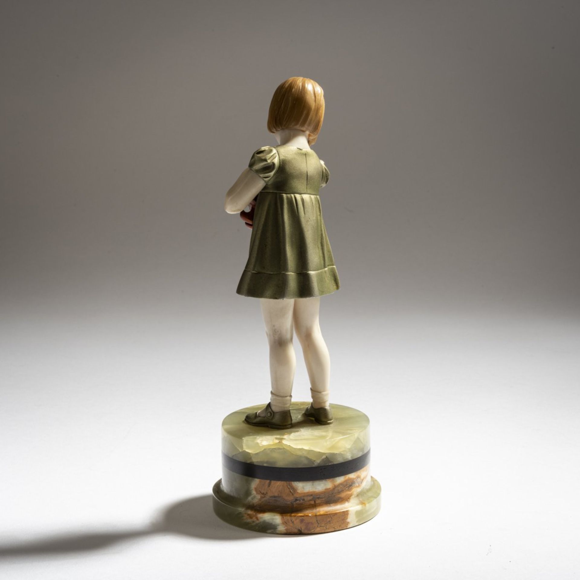 Ferdinand Preiss, 'Girl with a Doll', c. 1930 - Bild 3 aus 9