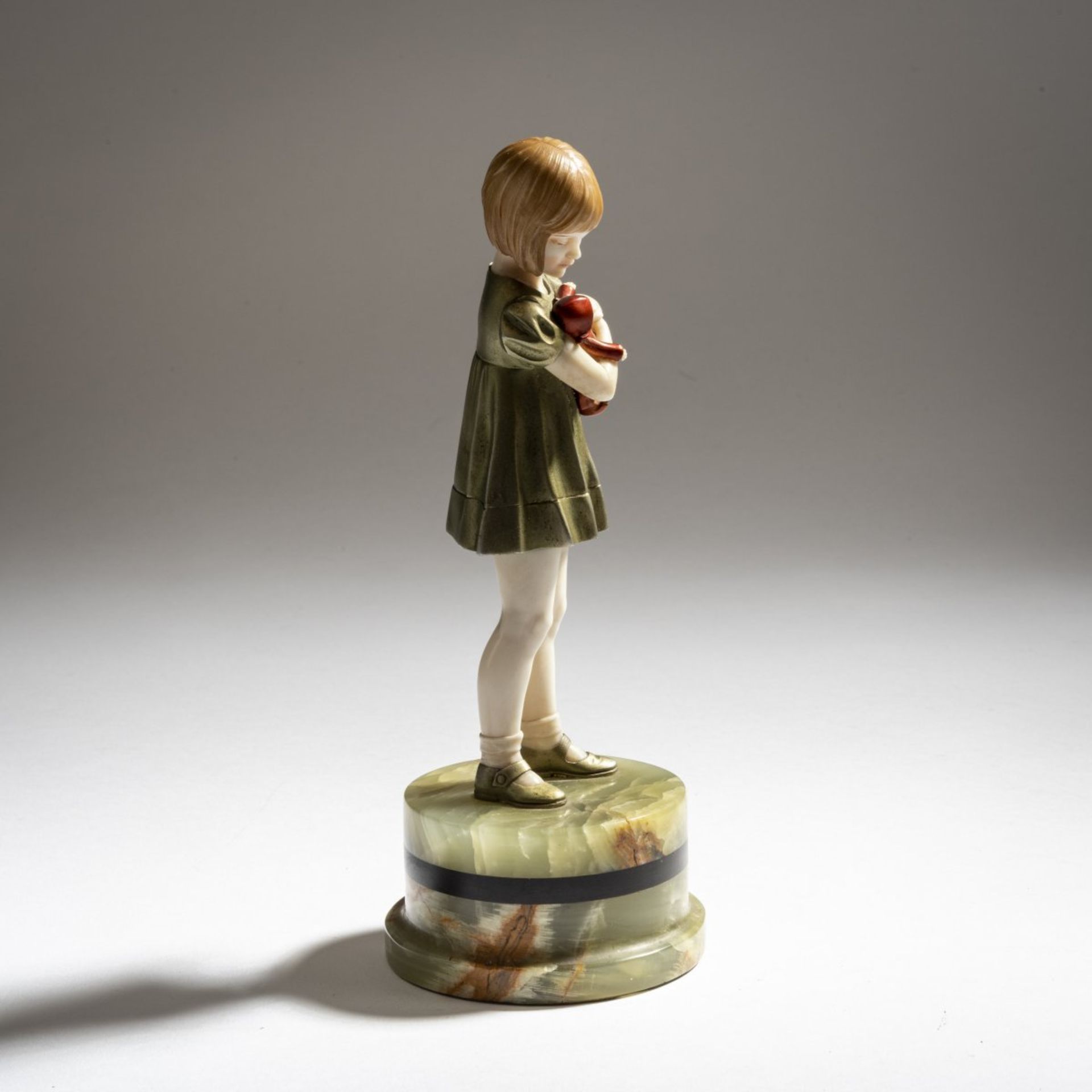 Ferdinand Preiss, 'Girl with a Doll', c. 1930 - Bild 4 aus 9