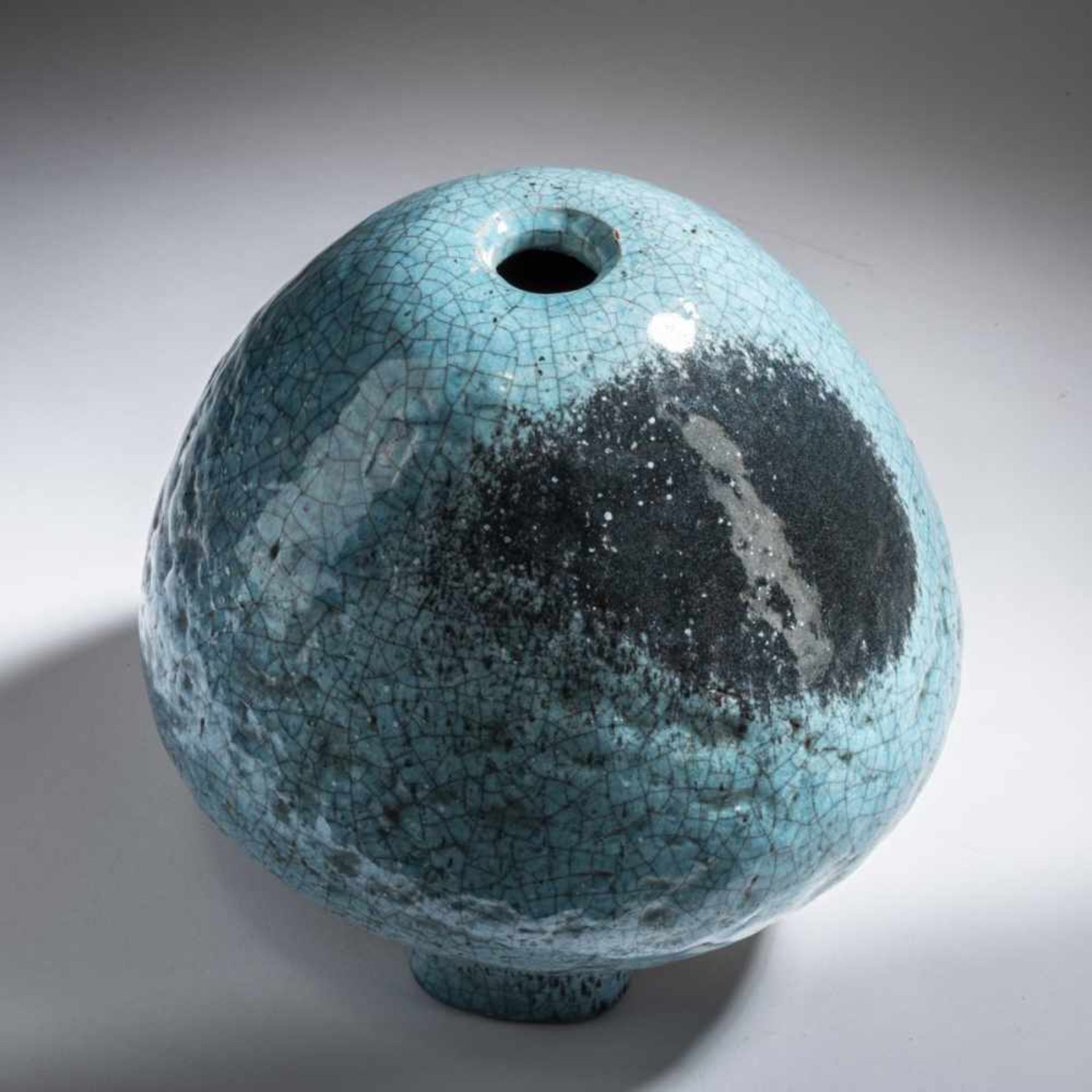 Otto Douglas-Hill; Bodo von Campenhausen , Vase, c. 1930 - Bild 3 aus 5