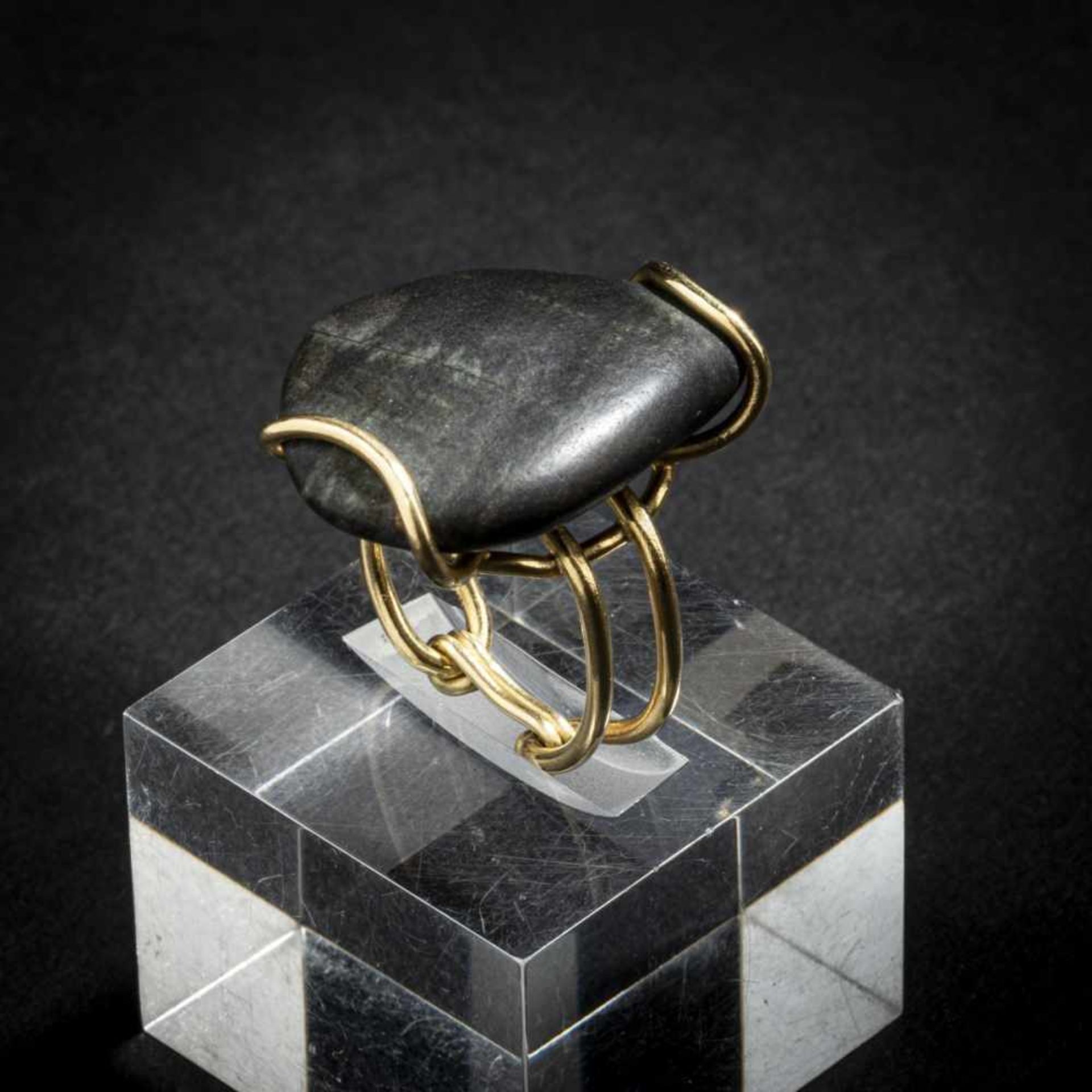 Naum Slutzky, Pebble ring, c. 1962