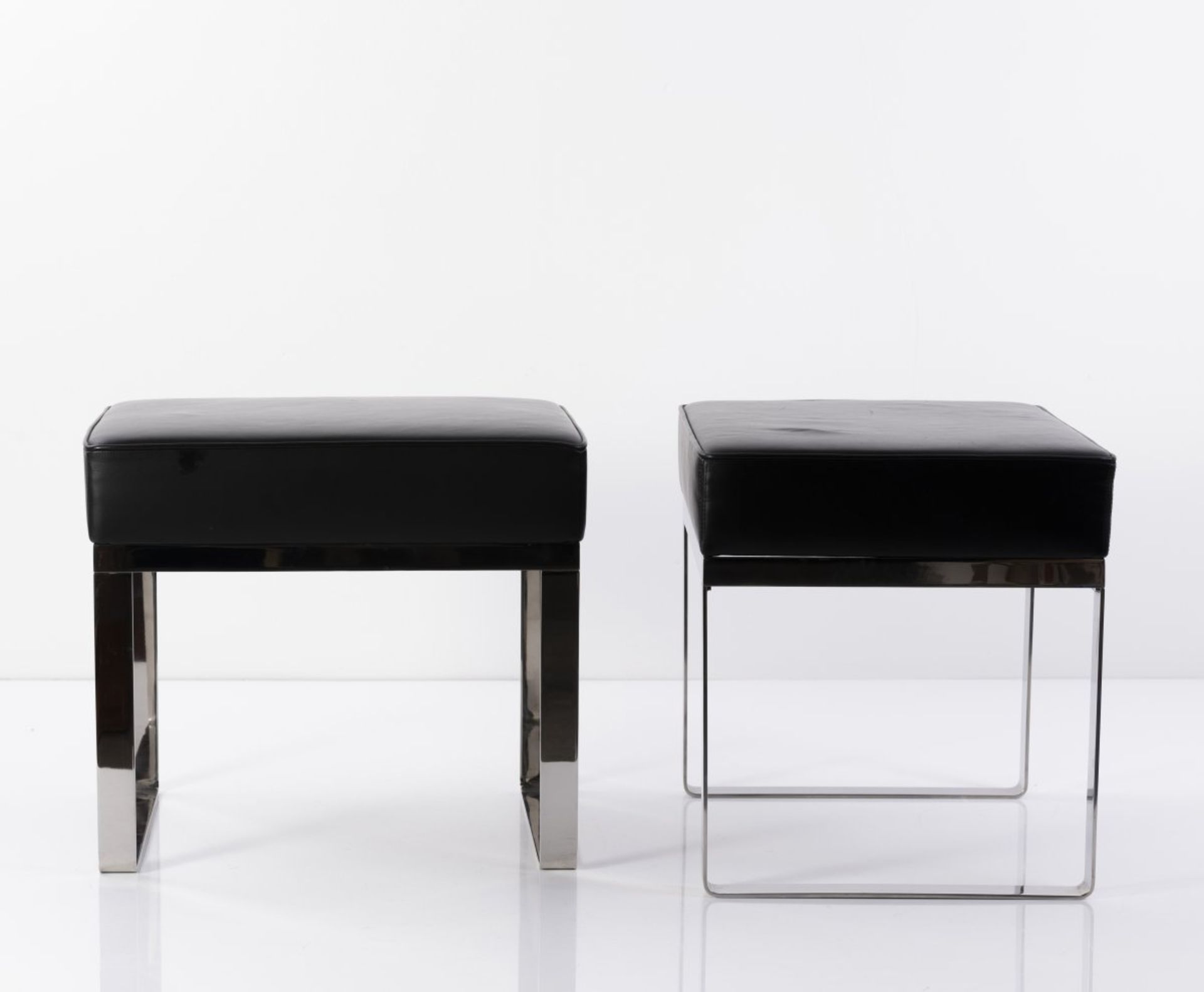 Eckart Muthesius, Set of two 'Banu' stools, 1931 - Bild 3 aus 4