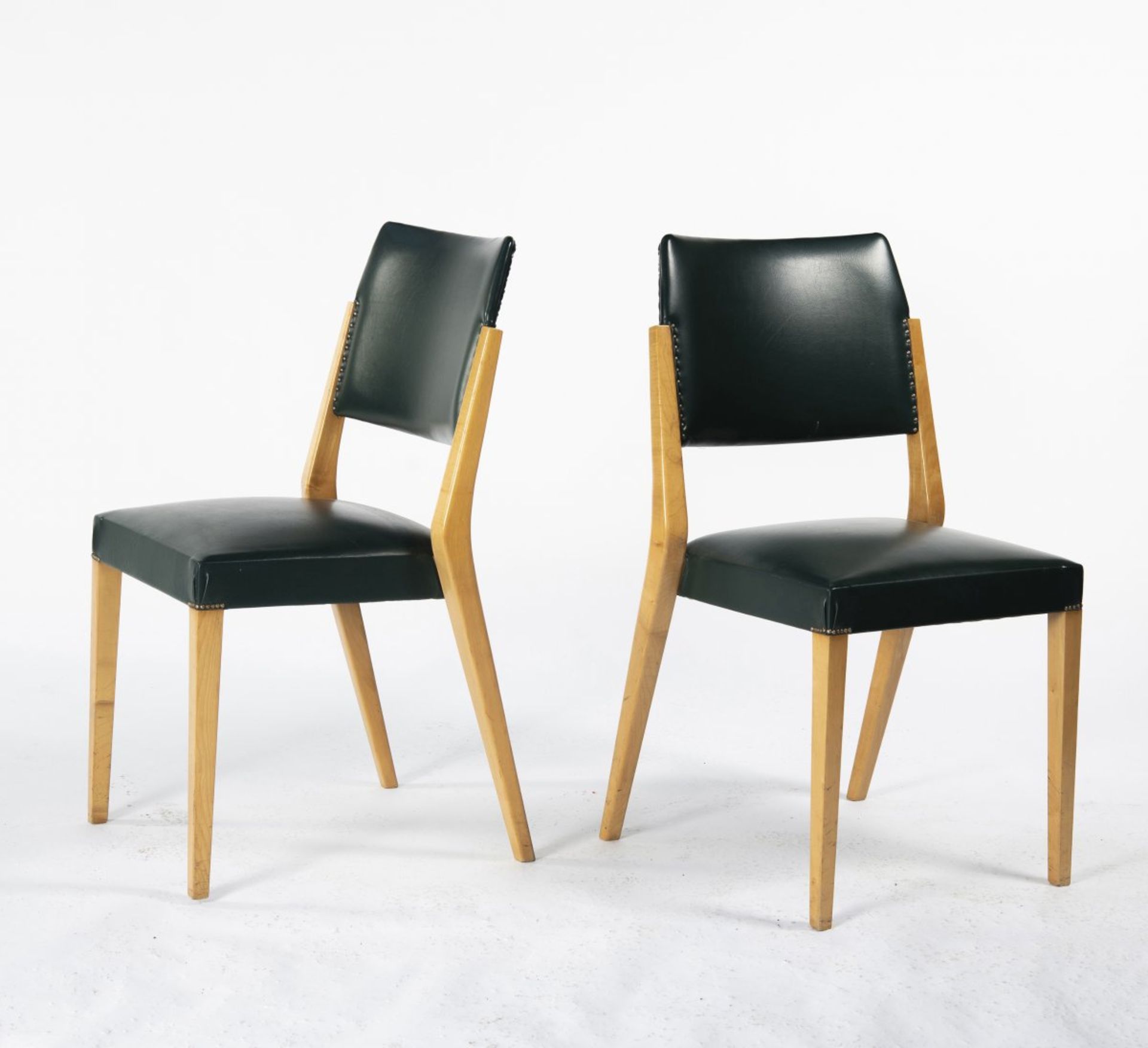 Karl Schwanzer, Set of two stacking chairs 'S-764P', 1953