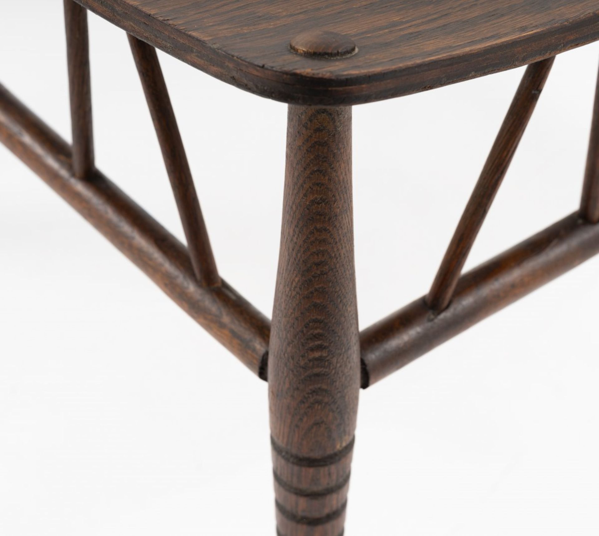 Liberty & Co., London, 'Thebes' stool, c. 1890 - Bild 4 aus 4