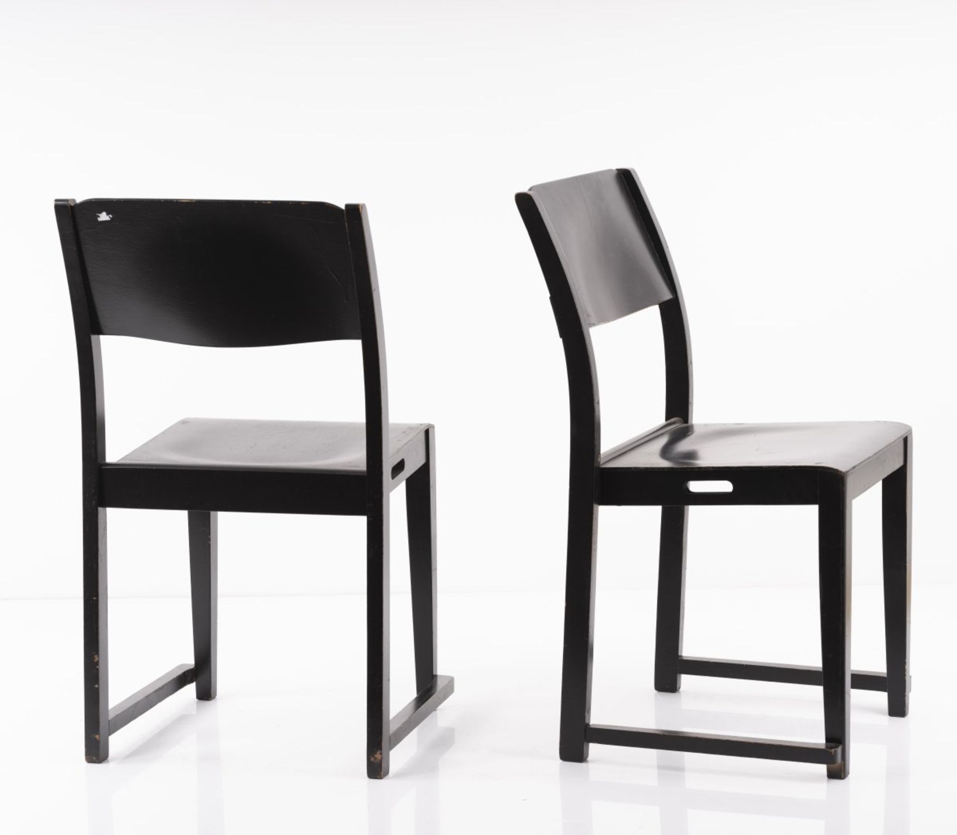 Sven Markelius, Set of eight stacking chairs 'Orkesterstolen', 1932 - Bild 3 aus 3