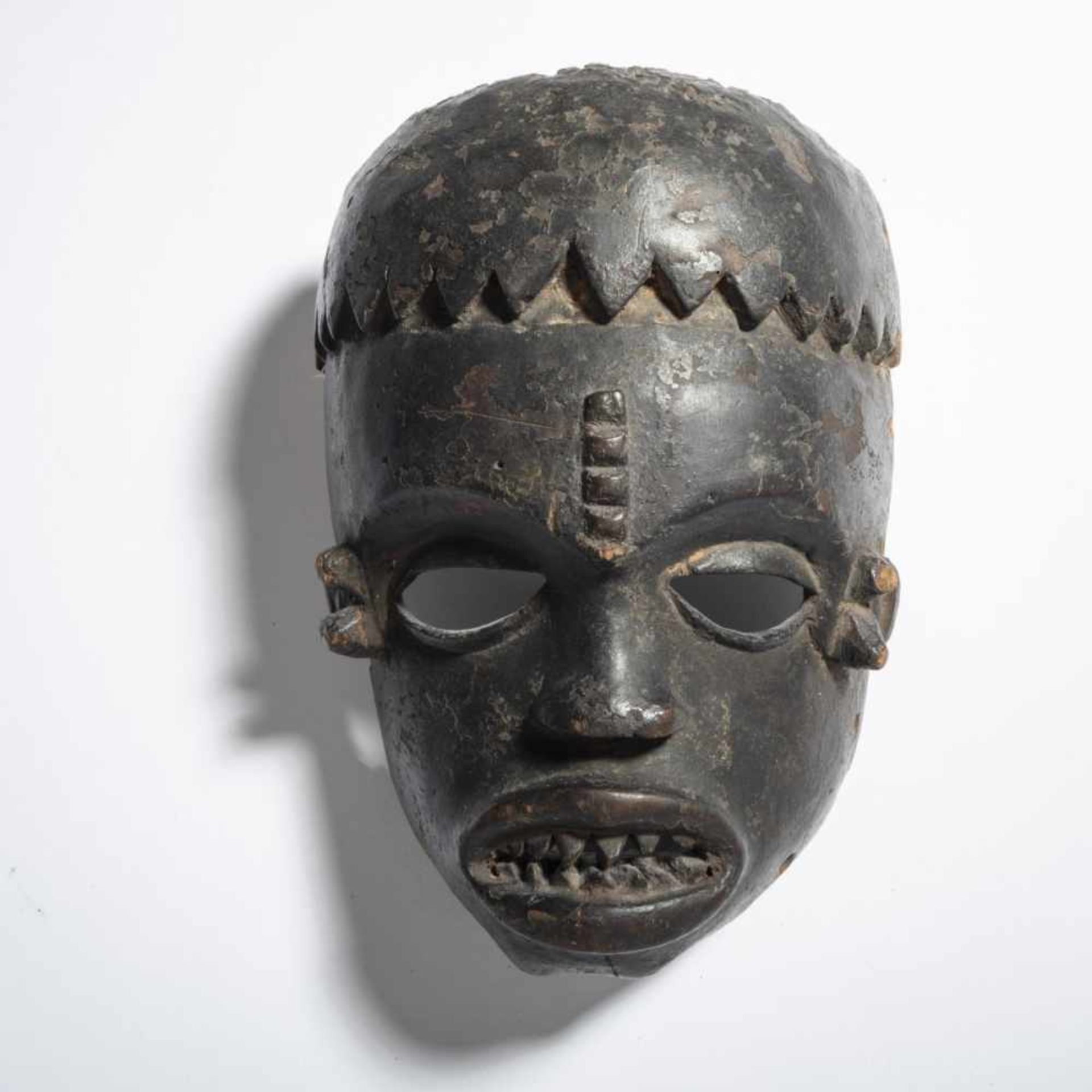 Ibibio, Nigeria, Face mask of the 'Ekpo' association - Bild 2 aus 3