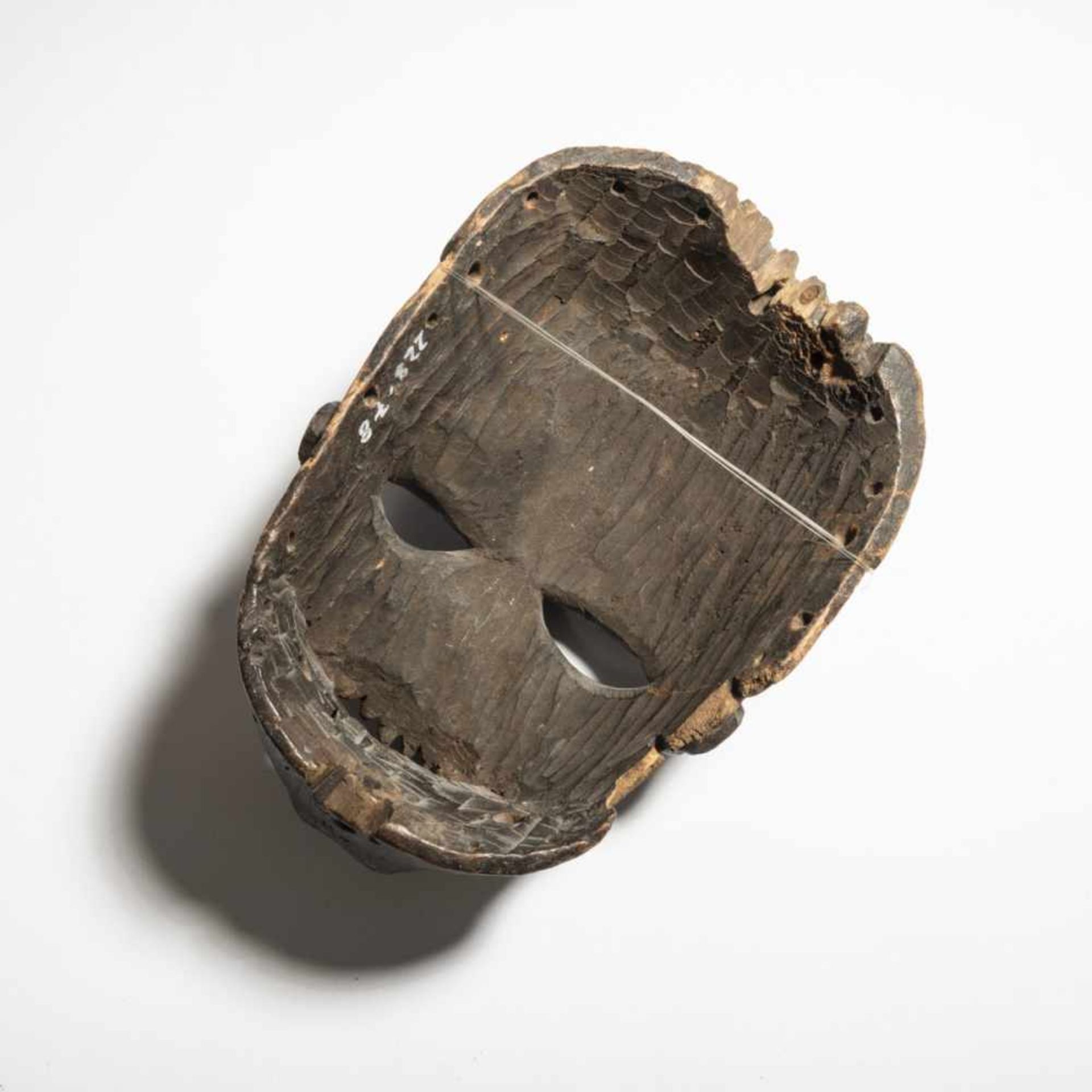 Ibibio, Nigeria, Face mask of the 'Ekpo' association - Bild 3 aus 3