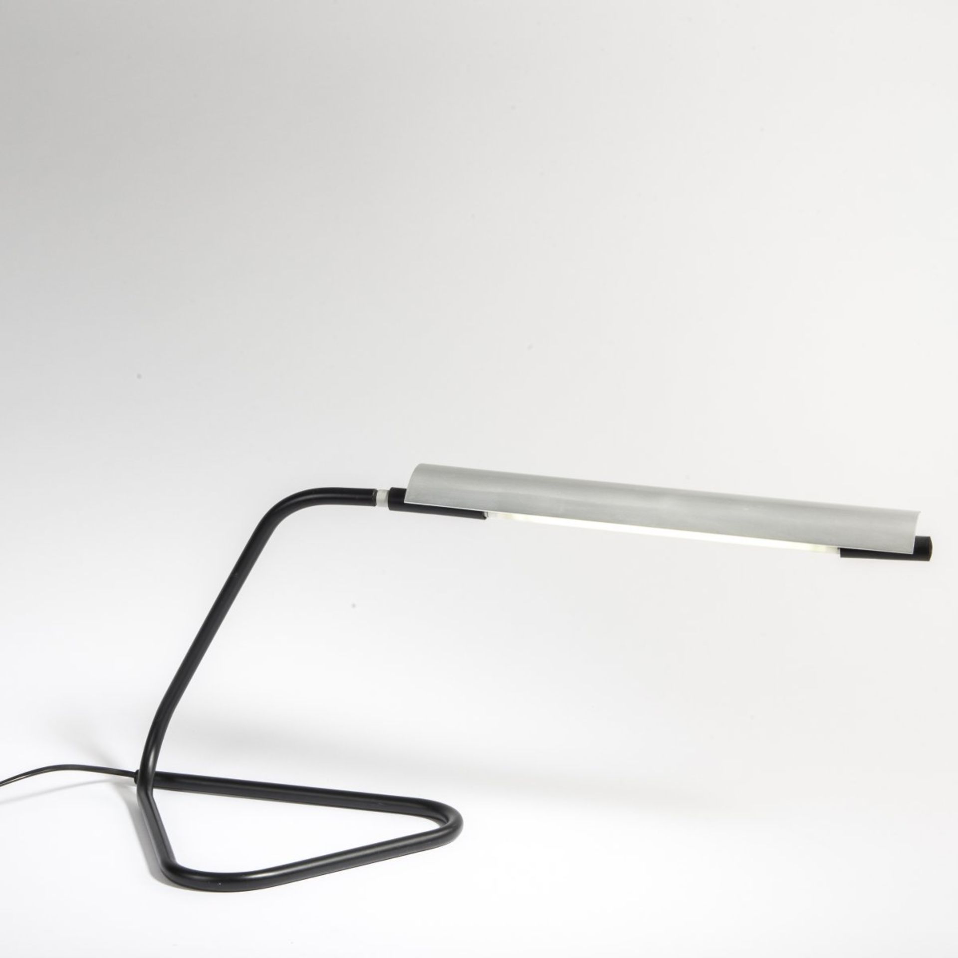 Achille Castiglioni; Pier Giacomo Castiglioni, Tischleuchte 'Tubino', 1949 - Bild 2 aus 3