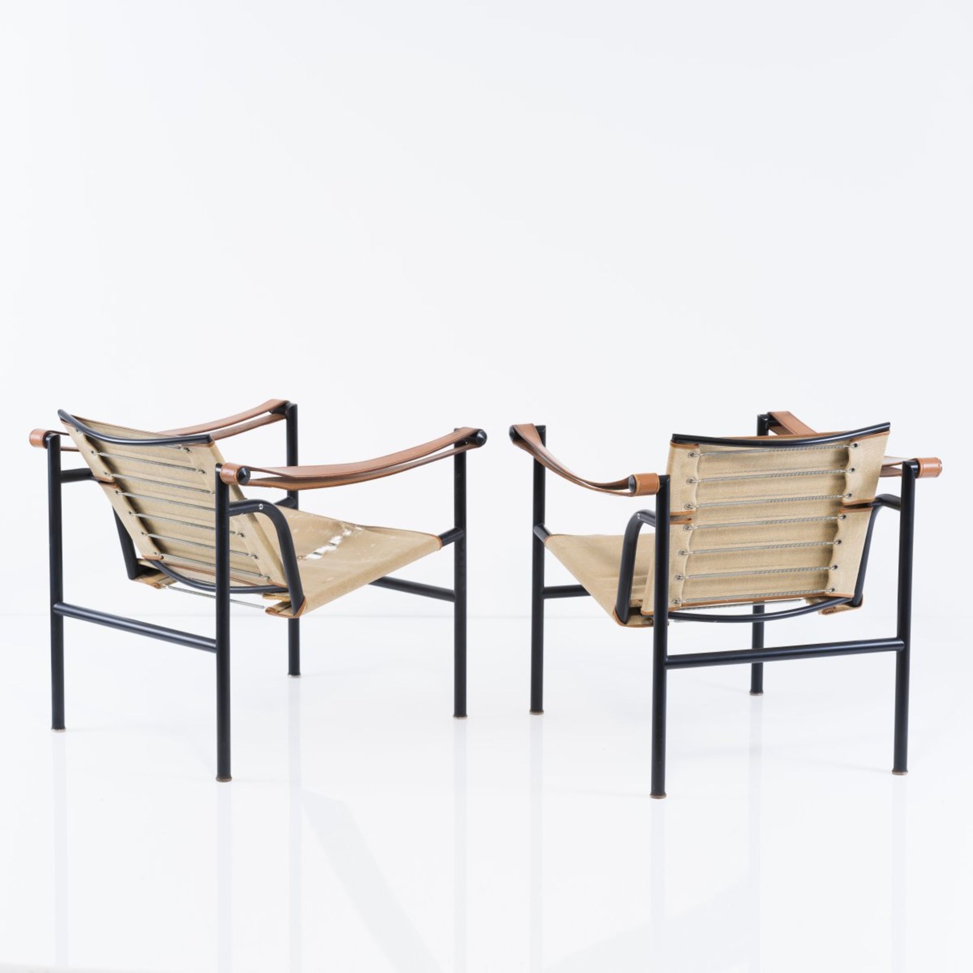 Le Corbusier; Pierre Jeanneret; Charlotte Perriand , Zwei Armlehnsessel 'LC 1', 1928 - Bild 3 aus 7