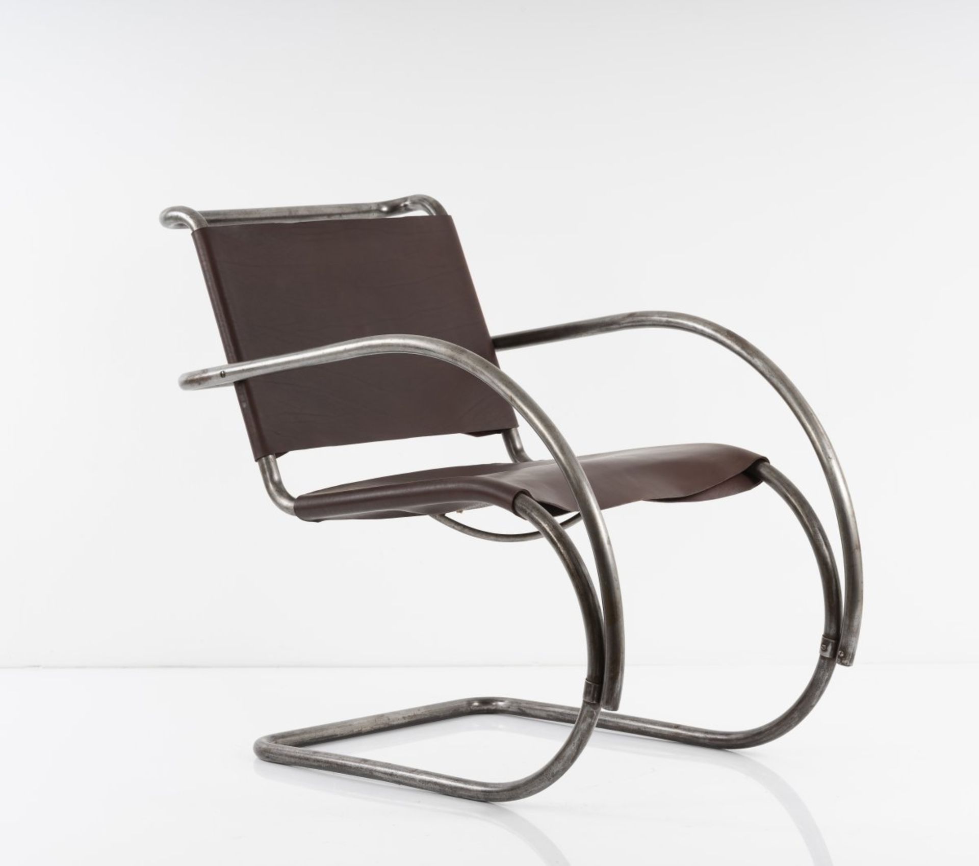 Ludwig Mies van der Rohe, Armlehnsessel 'MR 11 - 12', 1927 - Bild 15 aus 19