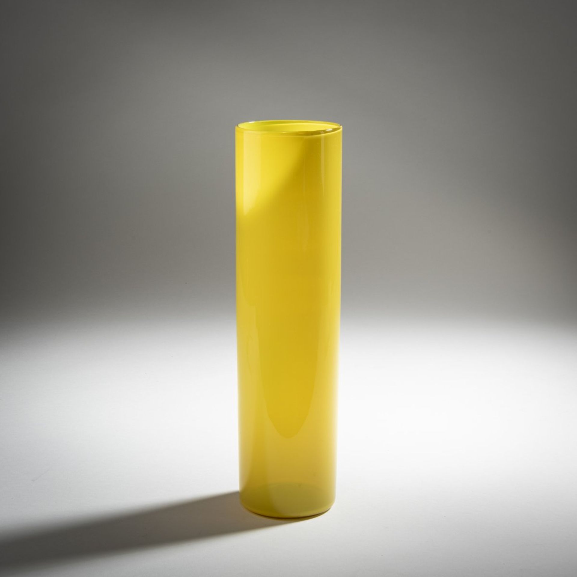 Paolo Venini, Vase 'Opalino', um 1950 - Image 2 of 3