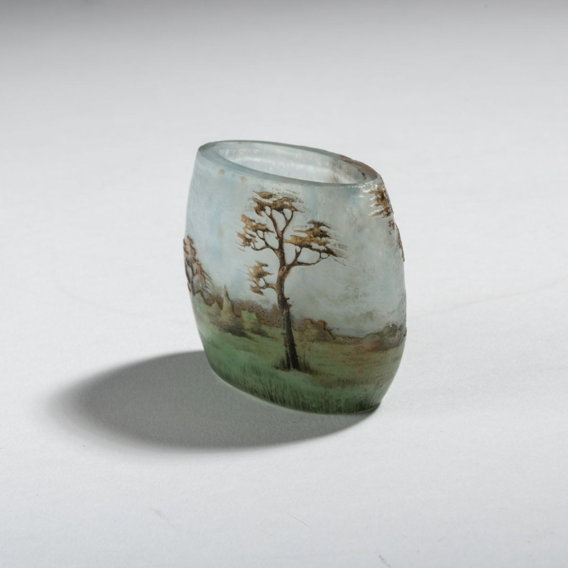 Daum Frères, Nancy, Miniatur-Vase 'Arbres en été', 1903-05 - Image 3 of 4