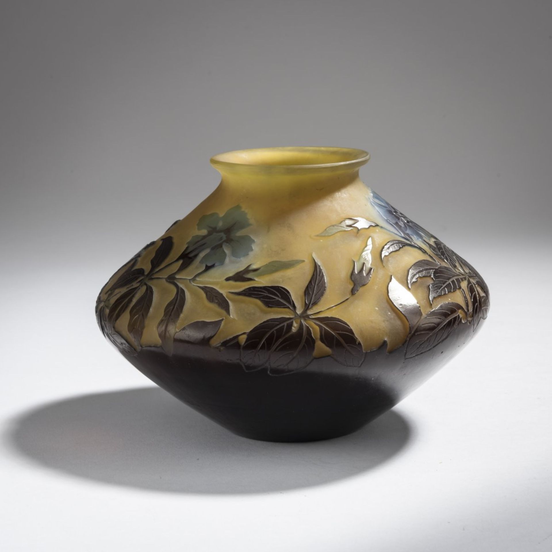 Etablissements Gallé, Nancy, Vase 'Azalée', 1920er Jahre - Image 3 of 5