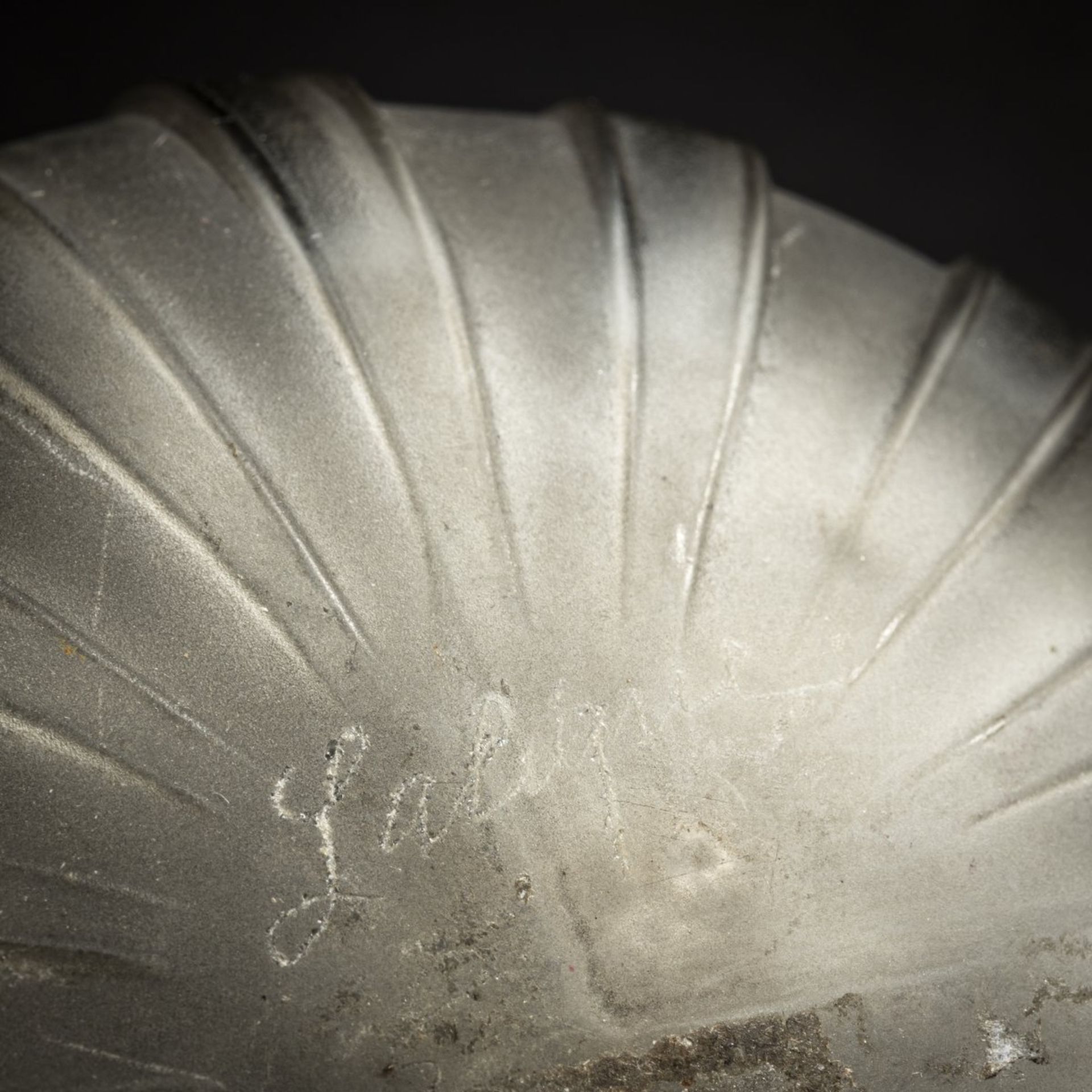 René Lalique, Flakon 'A Côtes, Bouchon Papillons', 1911 - Image 4 of 4