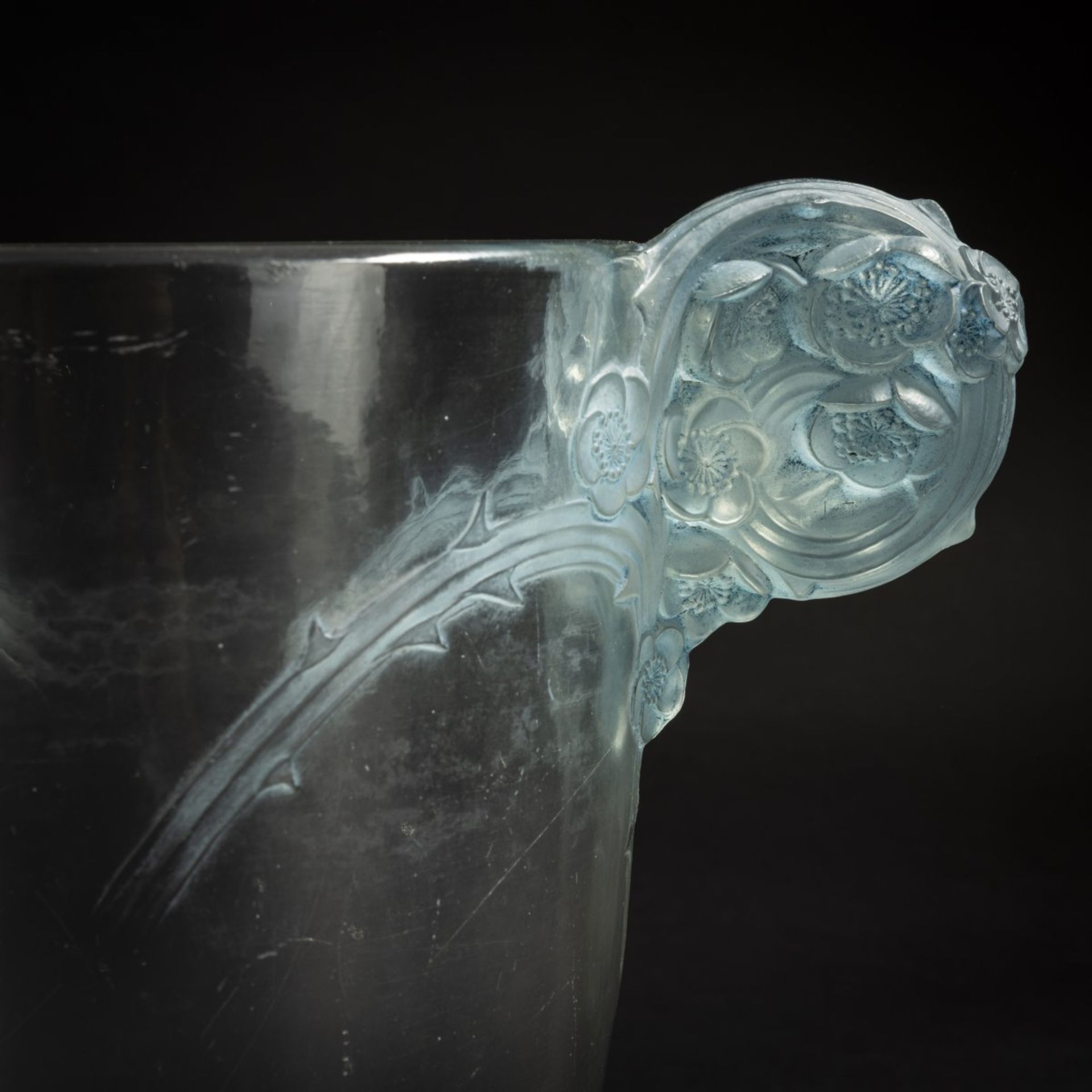 René Lalique, Vase 'Chamarande', 1926 - Image 4 of 6