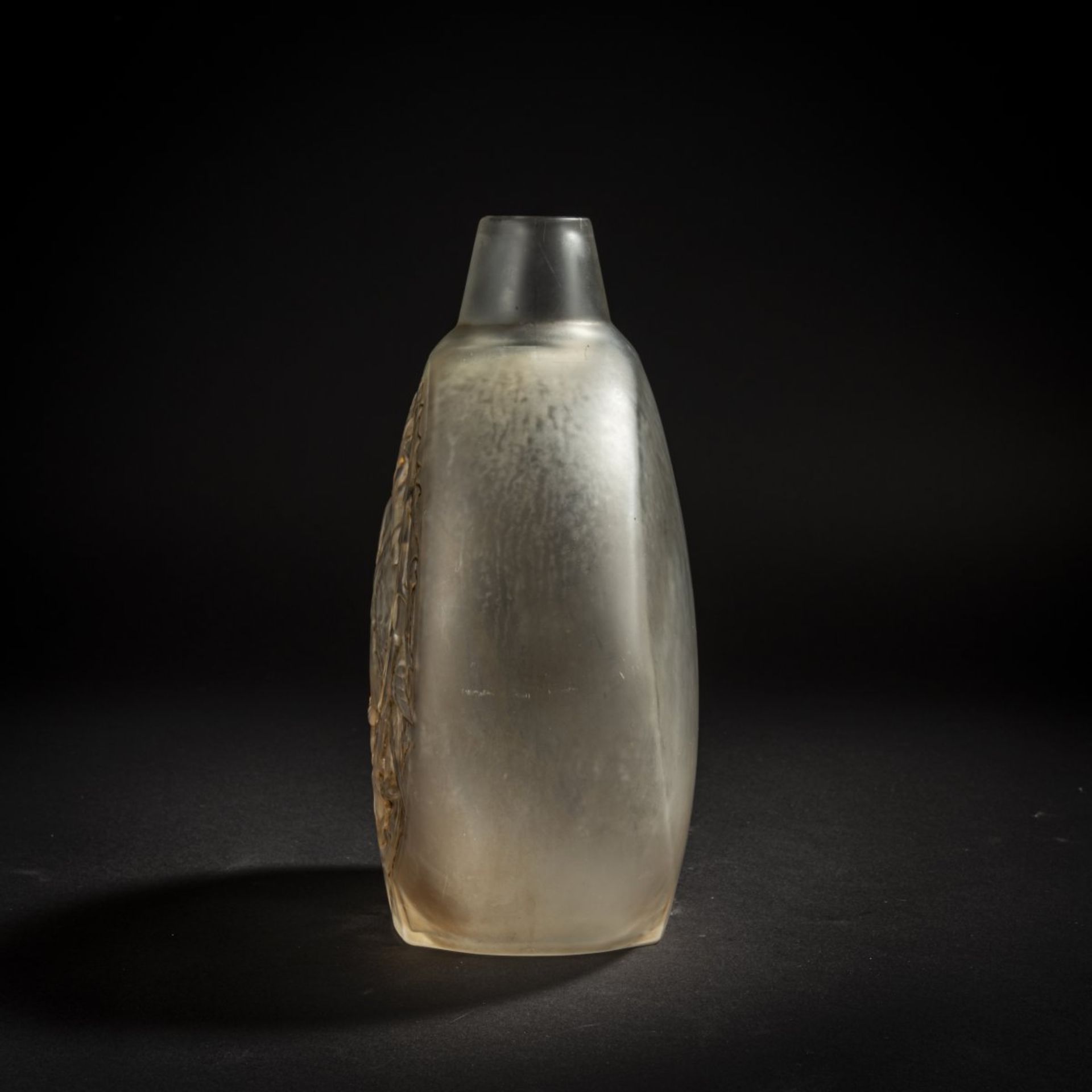 René Lalique, Vase 'Deux moineaux bavardant', 1920 - Image 4 of 5