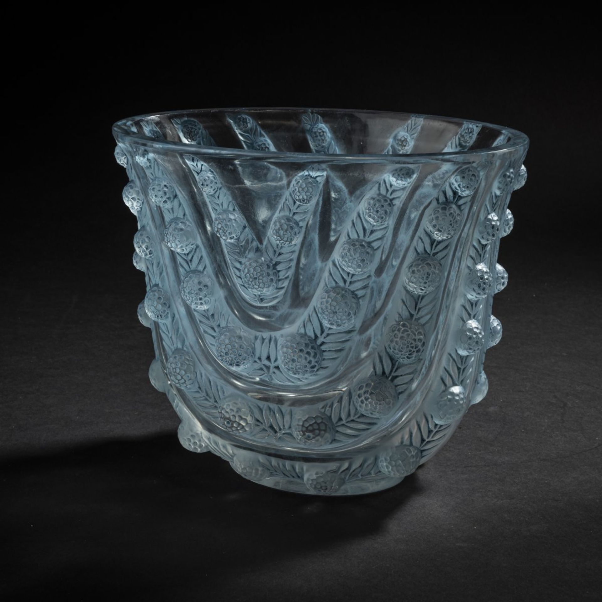 René Lalique, Vase 'Vichy', 1937 - Image 2 of 6