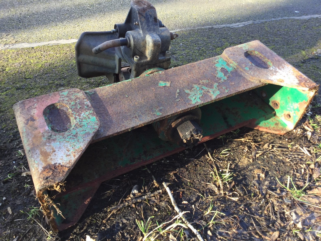 A heavy cast iron Orlandi tractor trailer hitch. - Image 2 of 3