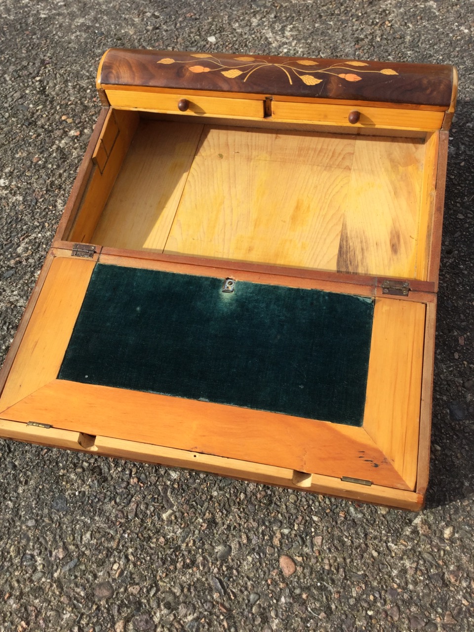 An inlaid lap desk with naive inlay framed by geometric border to fold-out slope, the interior - Image 2 of 3