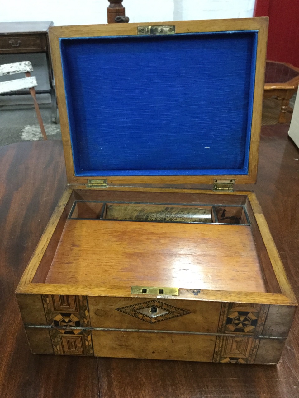 A Victorian walnut writing box with rounded top, inlaid with tonbridge bands framing mother-of-pearl - Image 2 of 3
