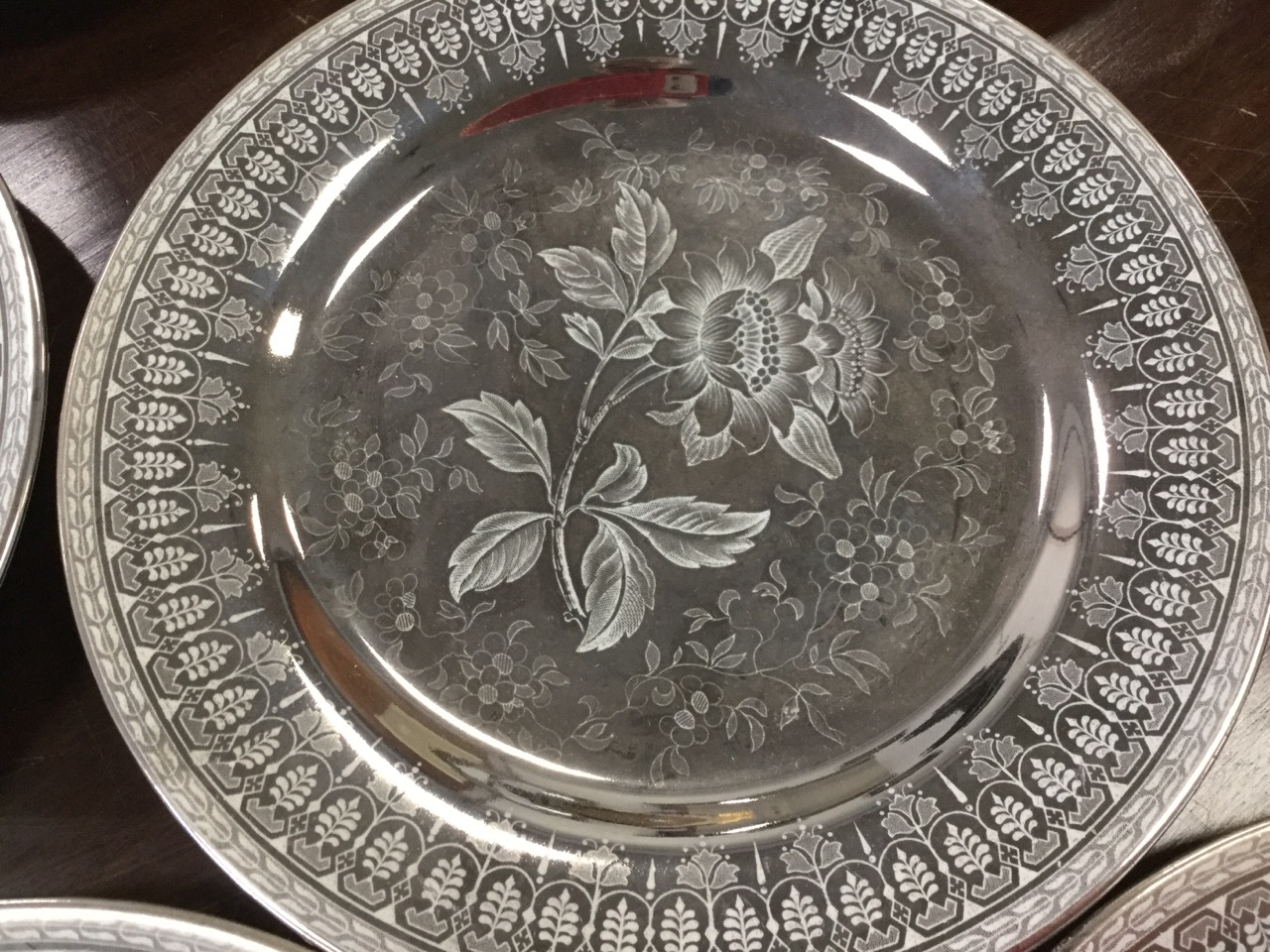 A Wedgwood Etruria silver glazed dessert set with 12 plates & serving bowl, all with prunus - Image 2 of 3