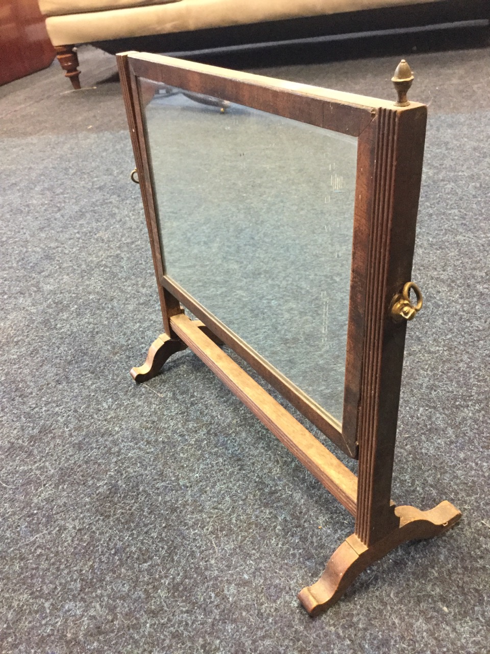 A nineteenth century mahogany dressing table mirror, the rectangular plate on angled reeded supports - Image 3 of 3