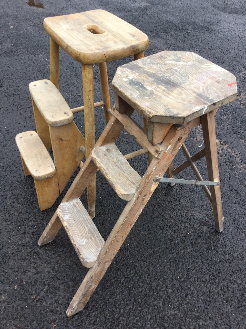 A set of folding pine steps with two treads beneath octagonal platform top; and a rectangular - Image 2 of 3