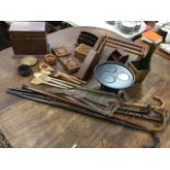Miscellaneous treen including turned hardwood bowls, a mahogany box with hinged lid, spoons, table
