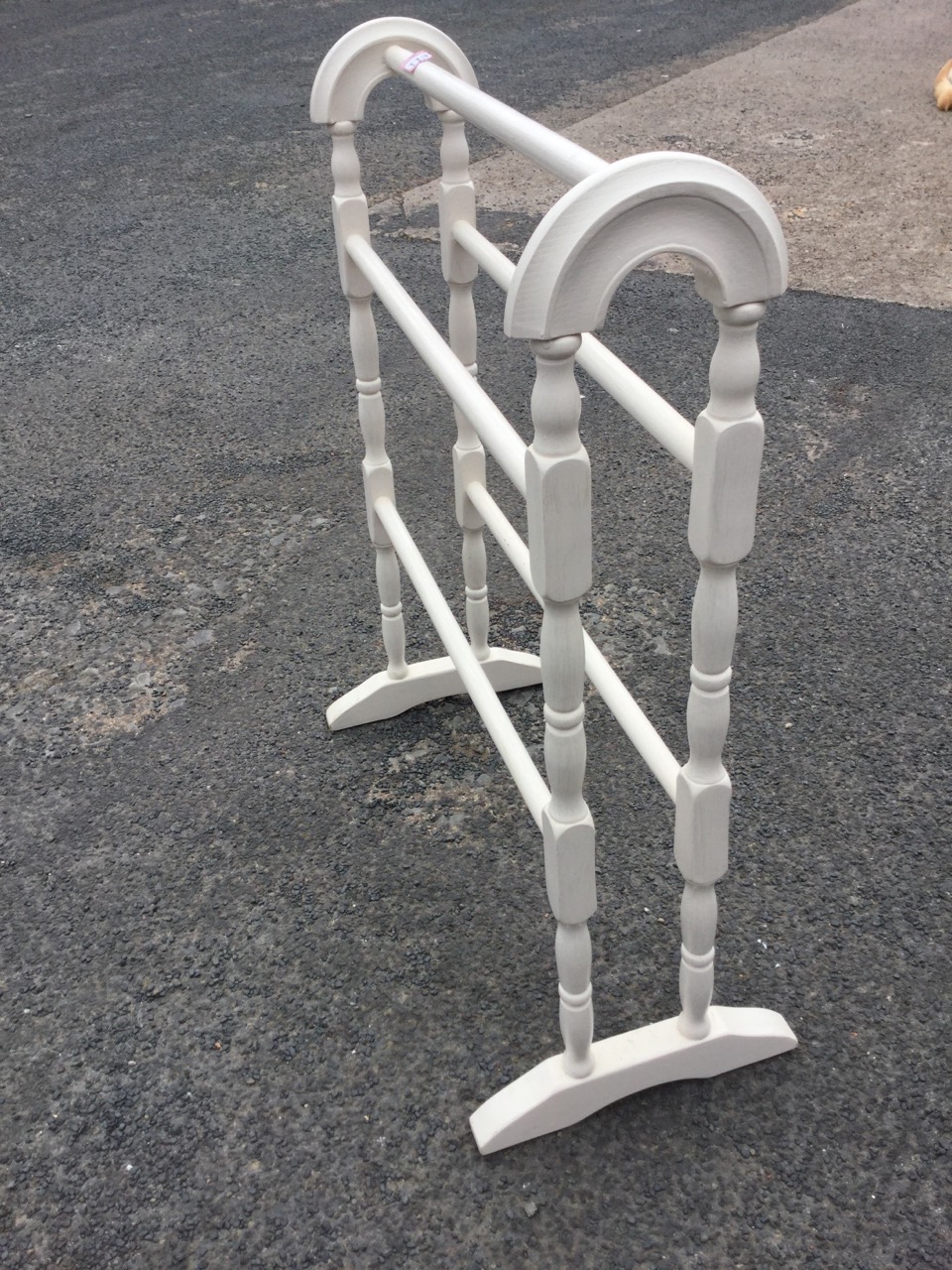 A painted Victorian style towel stand with five rails on twin turned columns beneath arched - Image 2 of 3