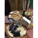 Miscellaneous kitchenalia including Victorian breadboards, a Nutbrown rolling pin, flat irons,