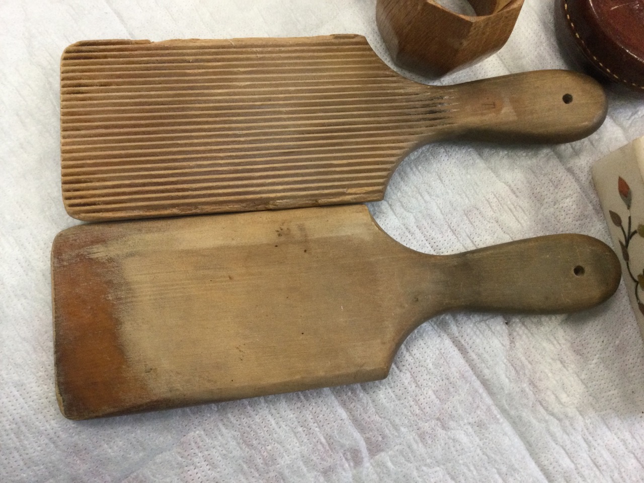 A mouseman carved oak octagonal napkin ring; a pair of ribbed butterpats; two leather cased tape - Image 3 of 3