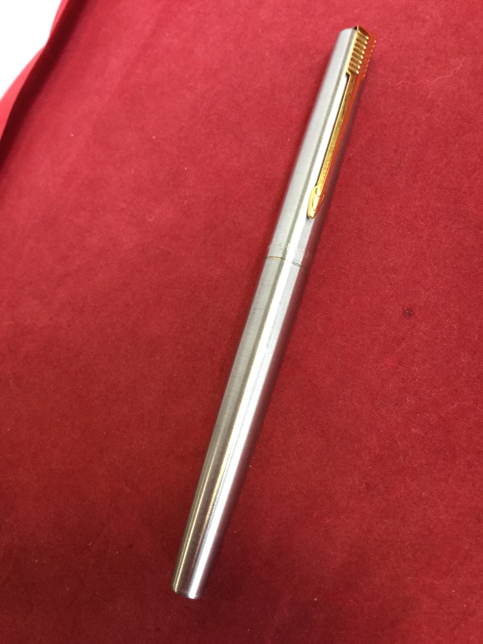 A gold pencil case - rubbed marks; a rolled gold Parker 61/65 propelling pencil; a Sheaffers - Image 3 of 3