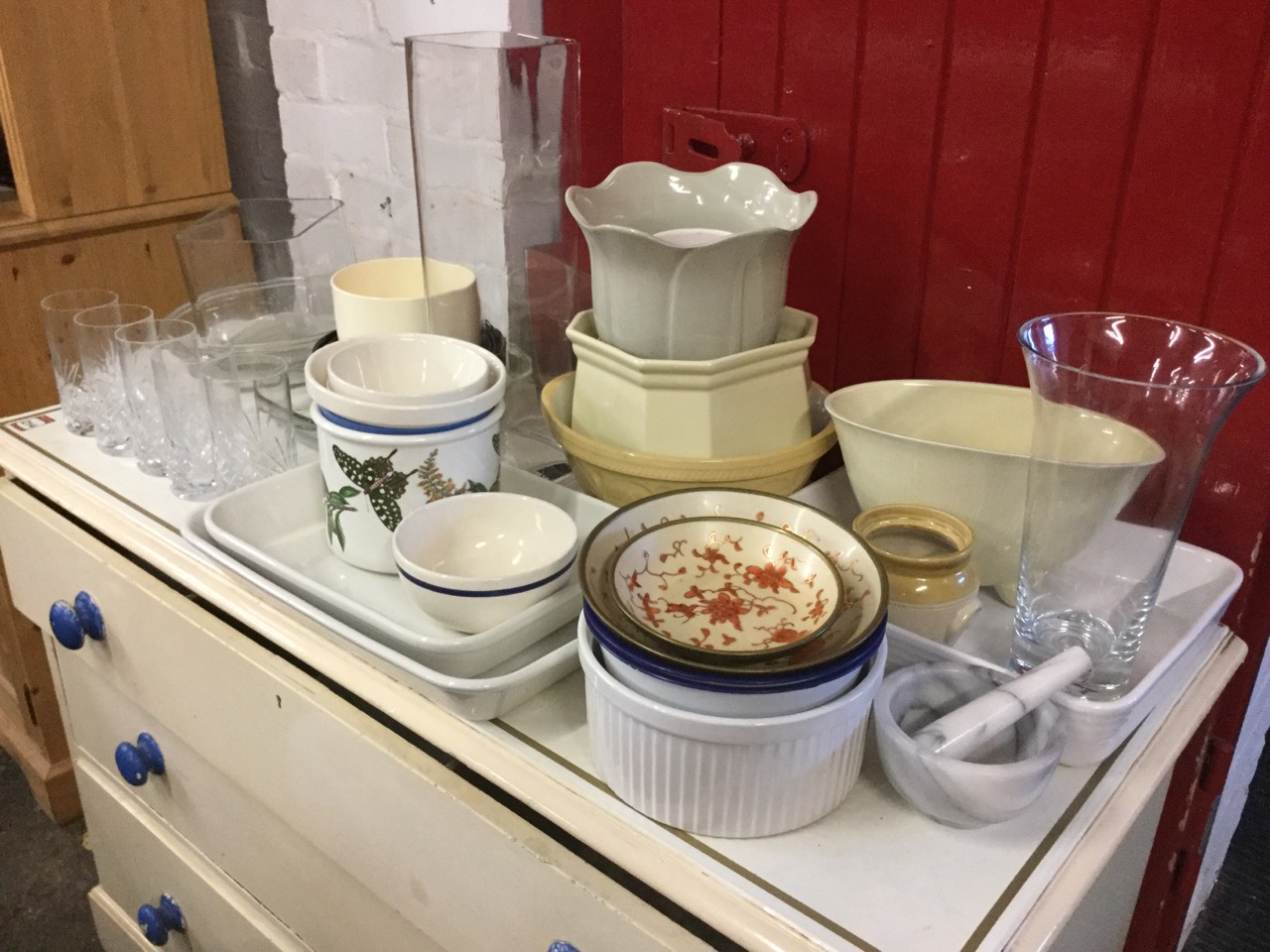 Miscellaneous ceramics & glass including bowls, vases, a Portmeirion jardiniere, a pestle &