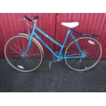 A 70s O’Brien ladies bicycle, The Challenge Princess with sprung seat, two-tone tyres, Shimano