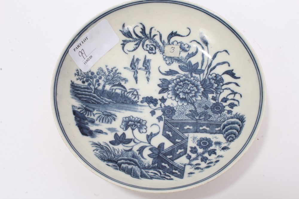 Worcester blue and white Bat pattern tea bowl and saucer, circa 1785 - Image 2 of 13
