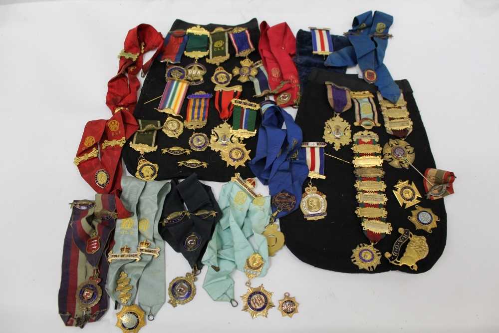 Good collection of mid-20th century Masonic regalia, relating to Paul Roberts
