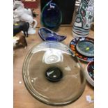 Venetian art glass ovoid vase, two art glass dishes