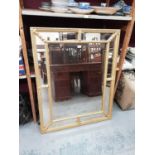 Good quality 18th century style wall mirror in gilt frame with beaded decoration