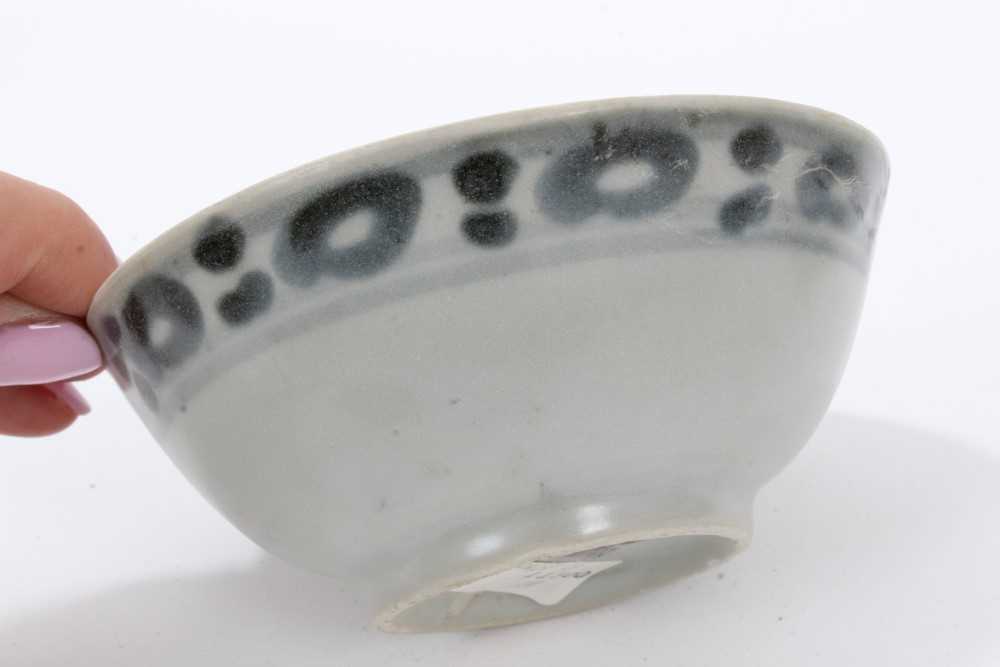 Tek-Sing cargo bowl and group of four 18th century Chinese blue and white tea bowls - Image 6 of 8