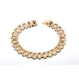 Late Victorian 15ct rose gold bracelet with articulated fancy links and concealed clasp