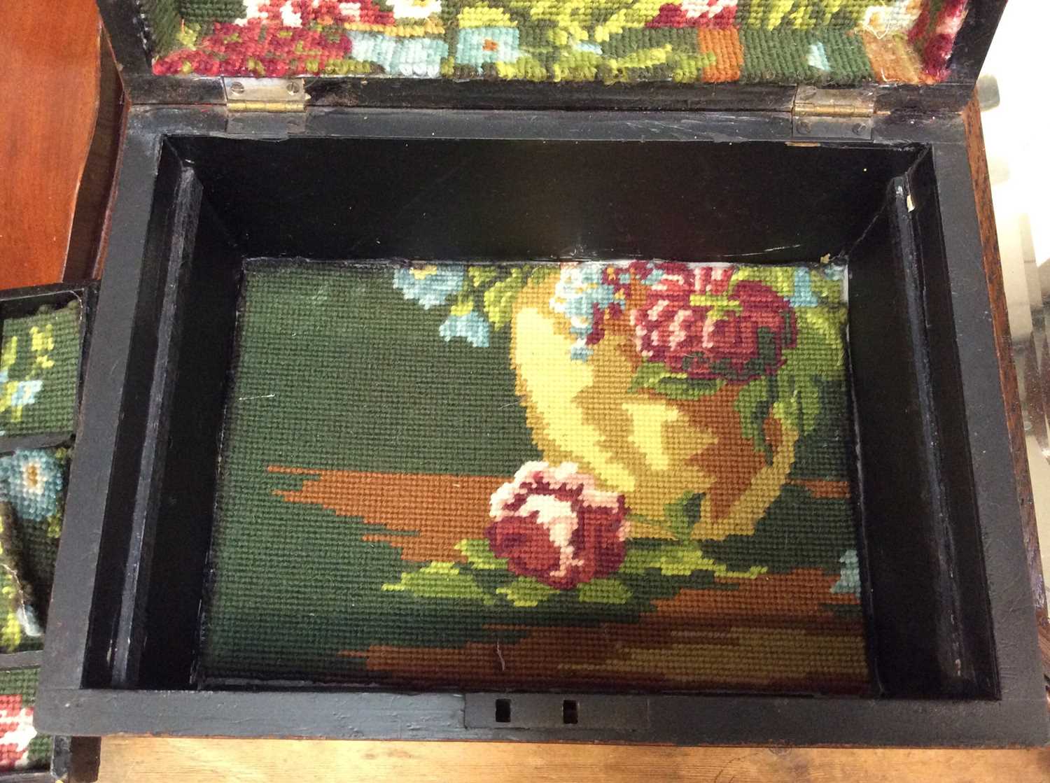 Inlaid wooden sewing box - Image 3 of 3