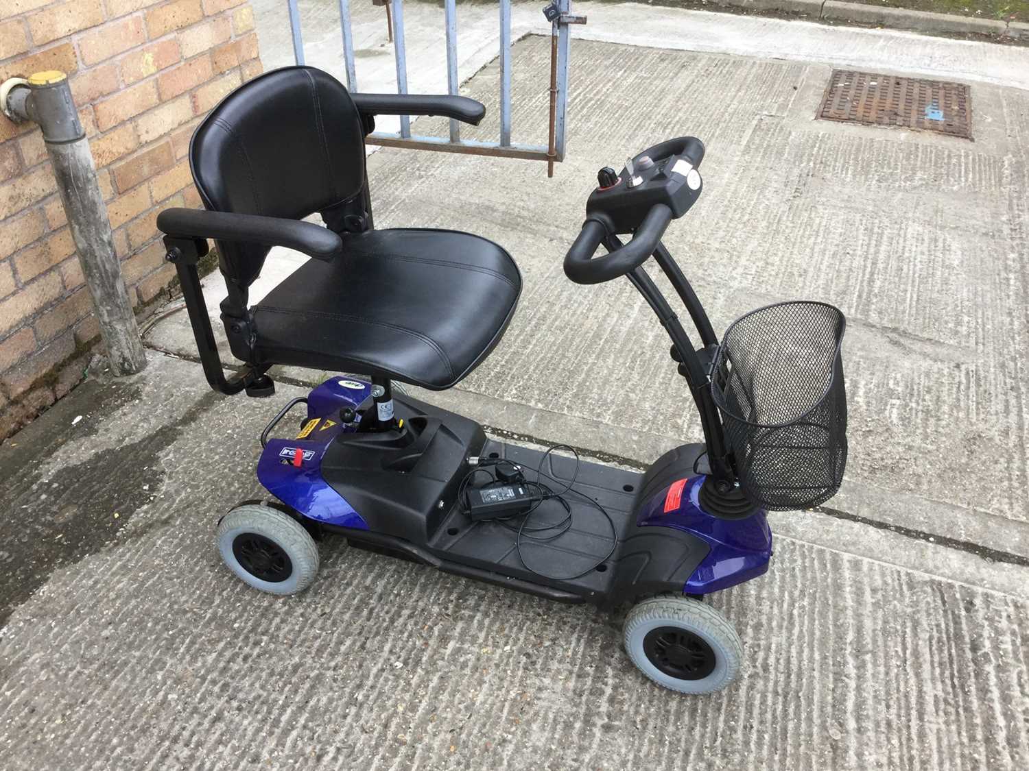 Drive ST1 mobility scooter with charger