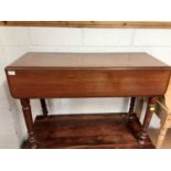 Victorian mahogany drop leaf table on turned legs