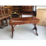 Good quality reproduction mahogany centre table by Redman and Hales, with inlaid and crossbanded dec